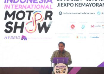Menko Airlangga Hartarto Resmi Buka IIMS Hybrid 2022